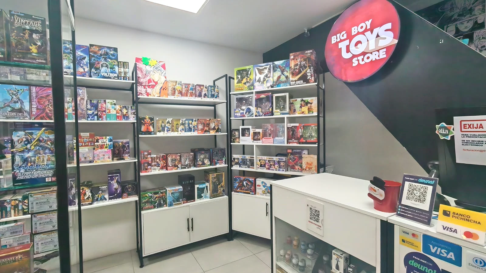 Figuras y coleccionables en The Big Boy Toy Store