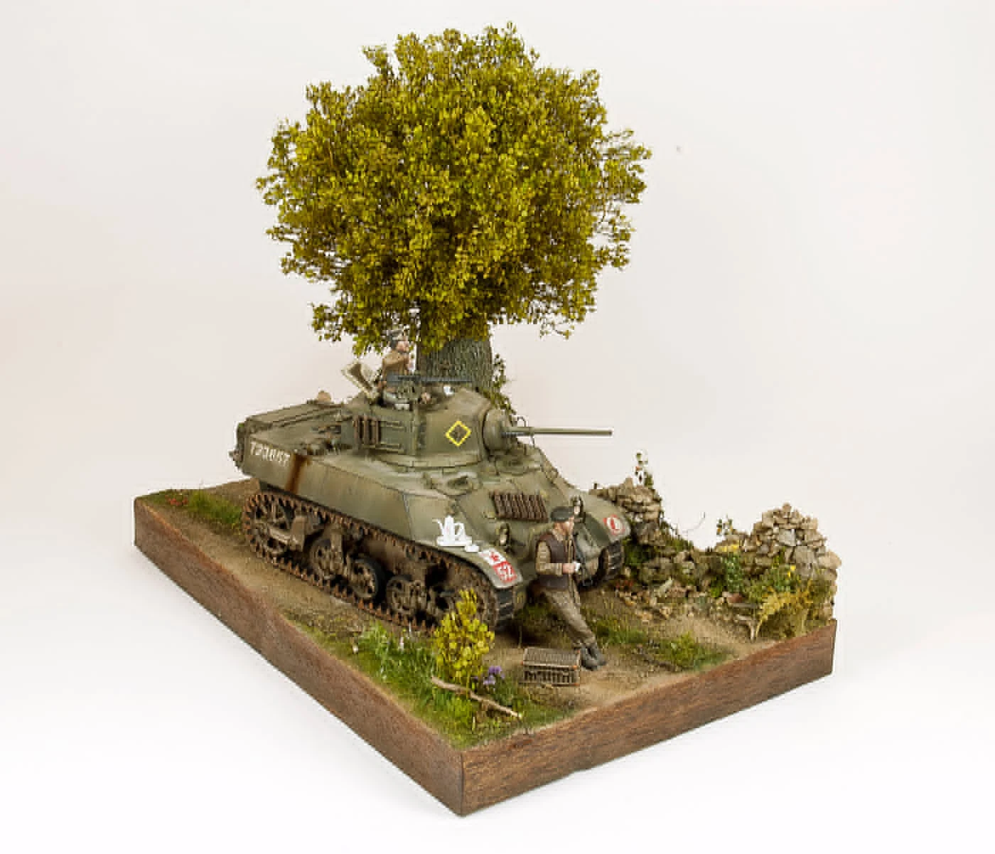 Diorama con vehículo integrado en paisaje de Jorge Porto del Corral